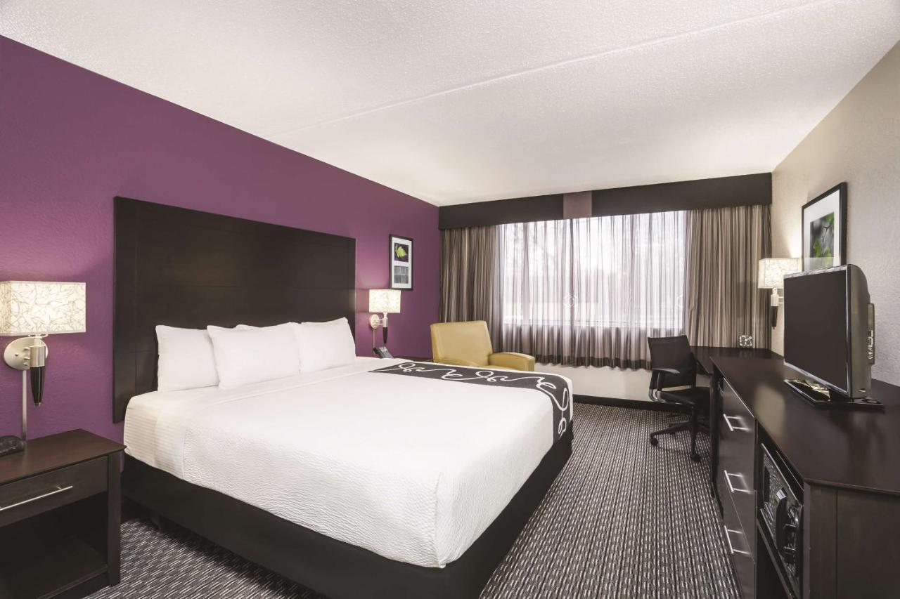 La Quinta By Wyndham Clifton/Rutherford Ngoại thất bức ảnh