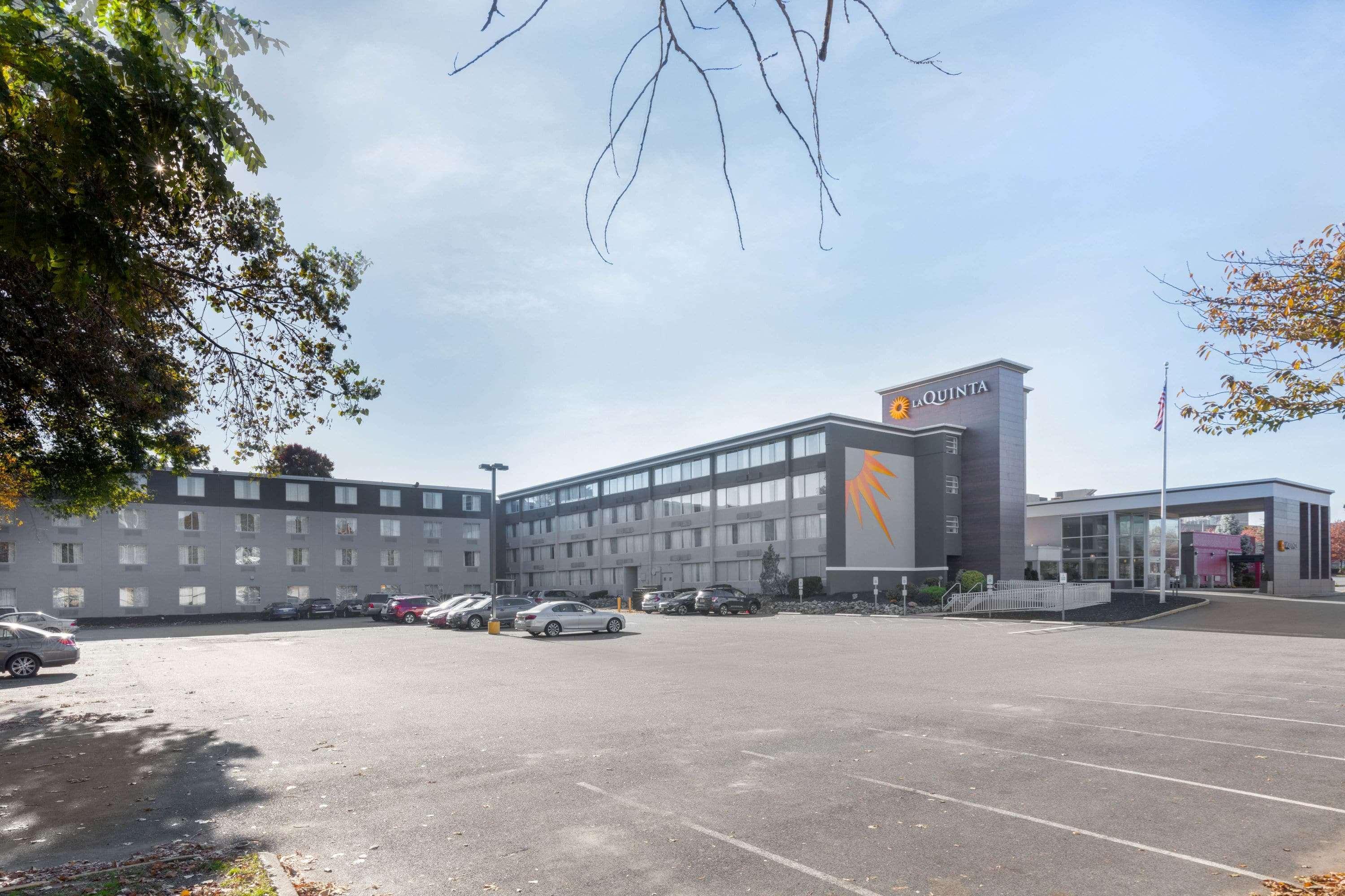 La Quinta By Wyndham Clifton/Rutherford Ngoại thất bức ảnh