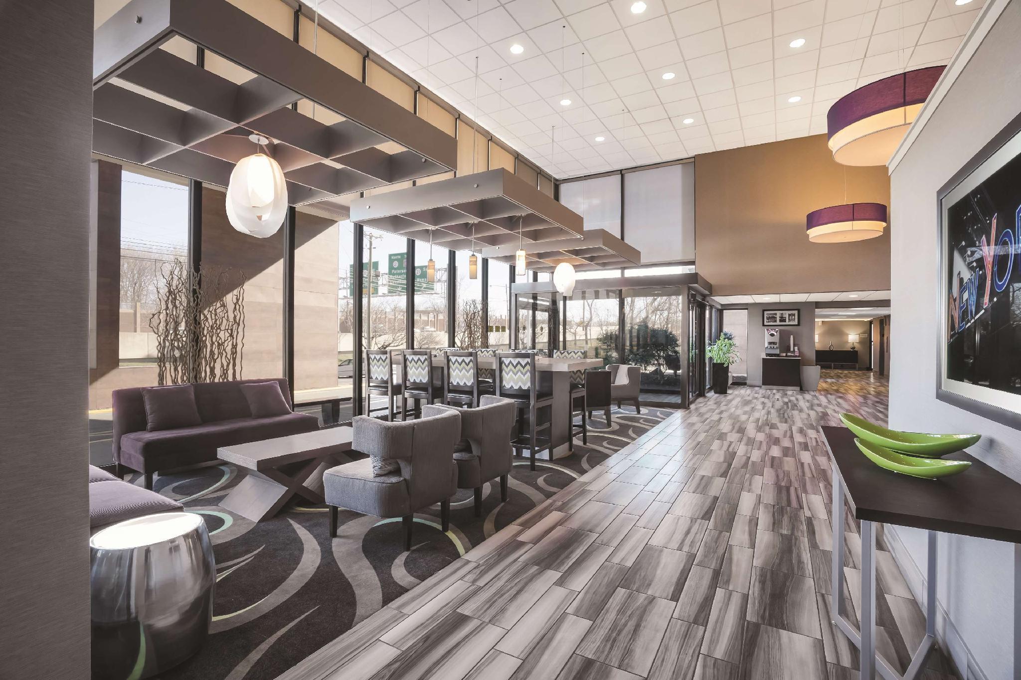 La Quinta By Wyndham Clifton/Rutherford Ngoại thất bức ảnh